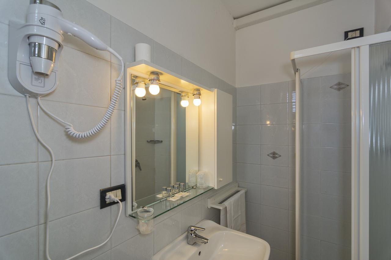 Hotel Amalfitana Pisa Esterno foto